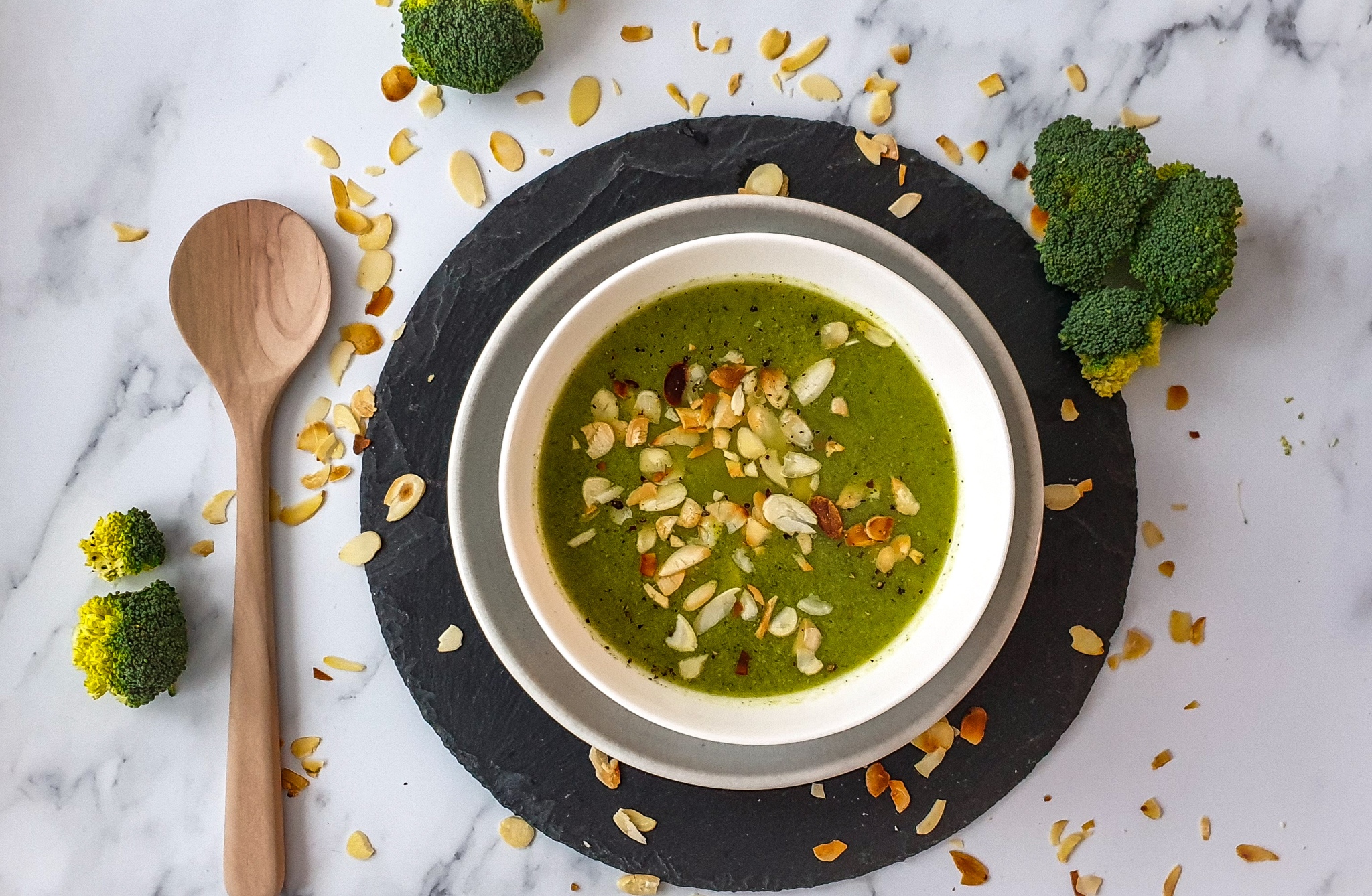 Einfache Brokkoli Suppe | Herbs and Ginger